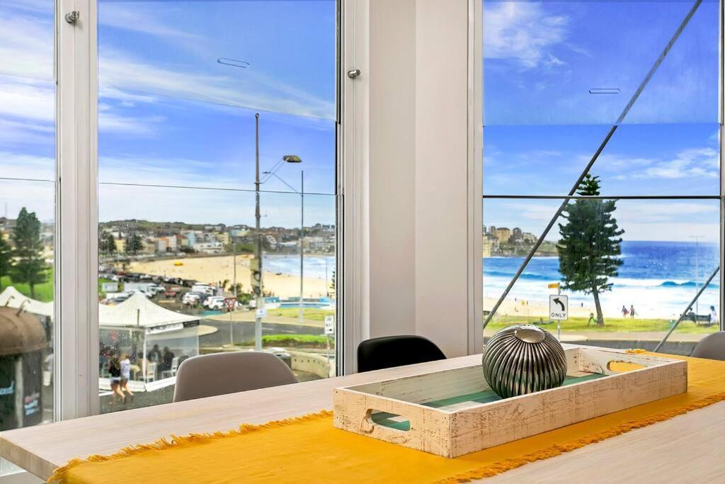 Bb010 - Fantastic Views Overlooking Bondi Apartment *